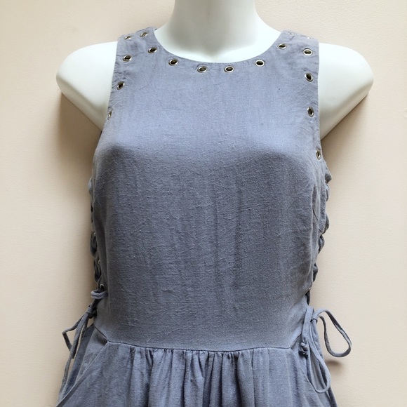 Reformation eyelet dress chambray - Picture 3 of 8